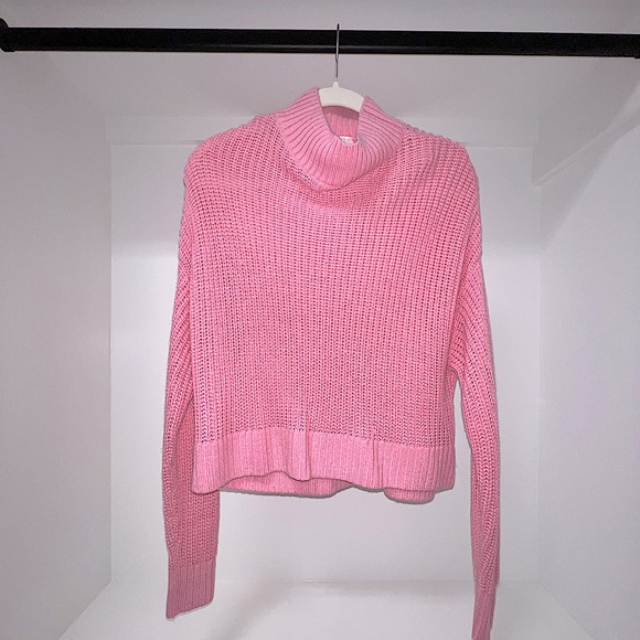 H&M Sweaters - H&M Light Pink Turtle Neck Sweater